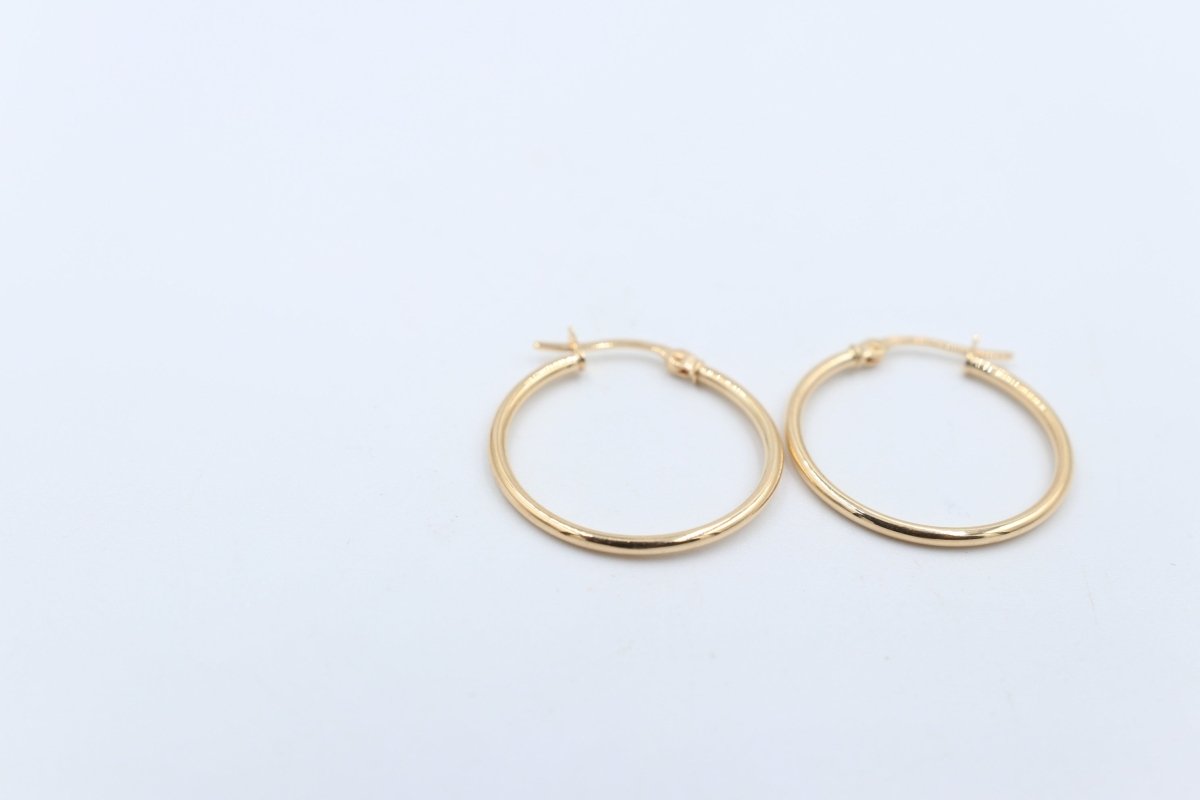 9ct Gold rounded Plain 1.5mm tube Hoop 200BC527/99