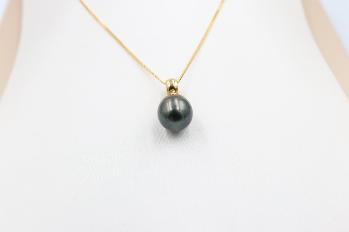 18ct Gold set Tahitian pearl Pendent 12-13mm