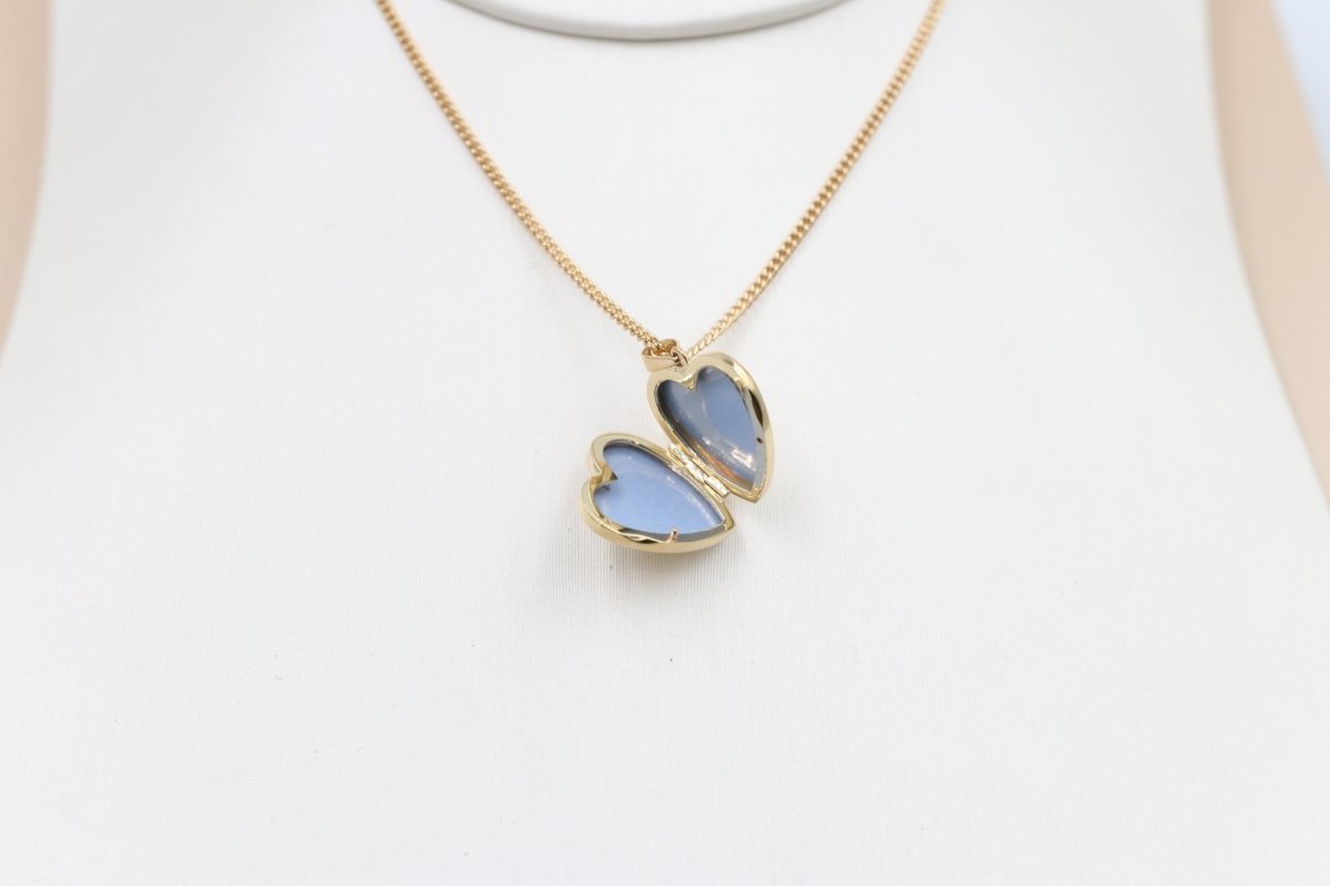 9ct Gold Heart Locket