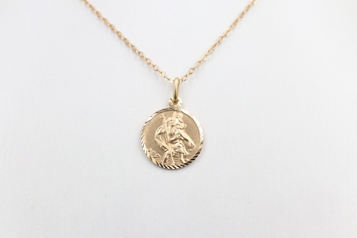 9ct Solid Saint Christopher Pendent 18mm