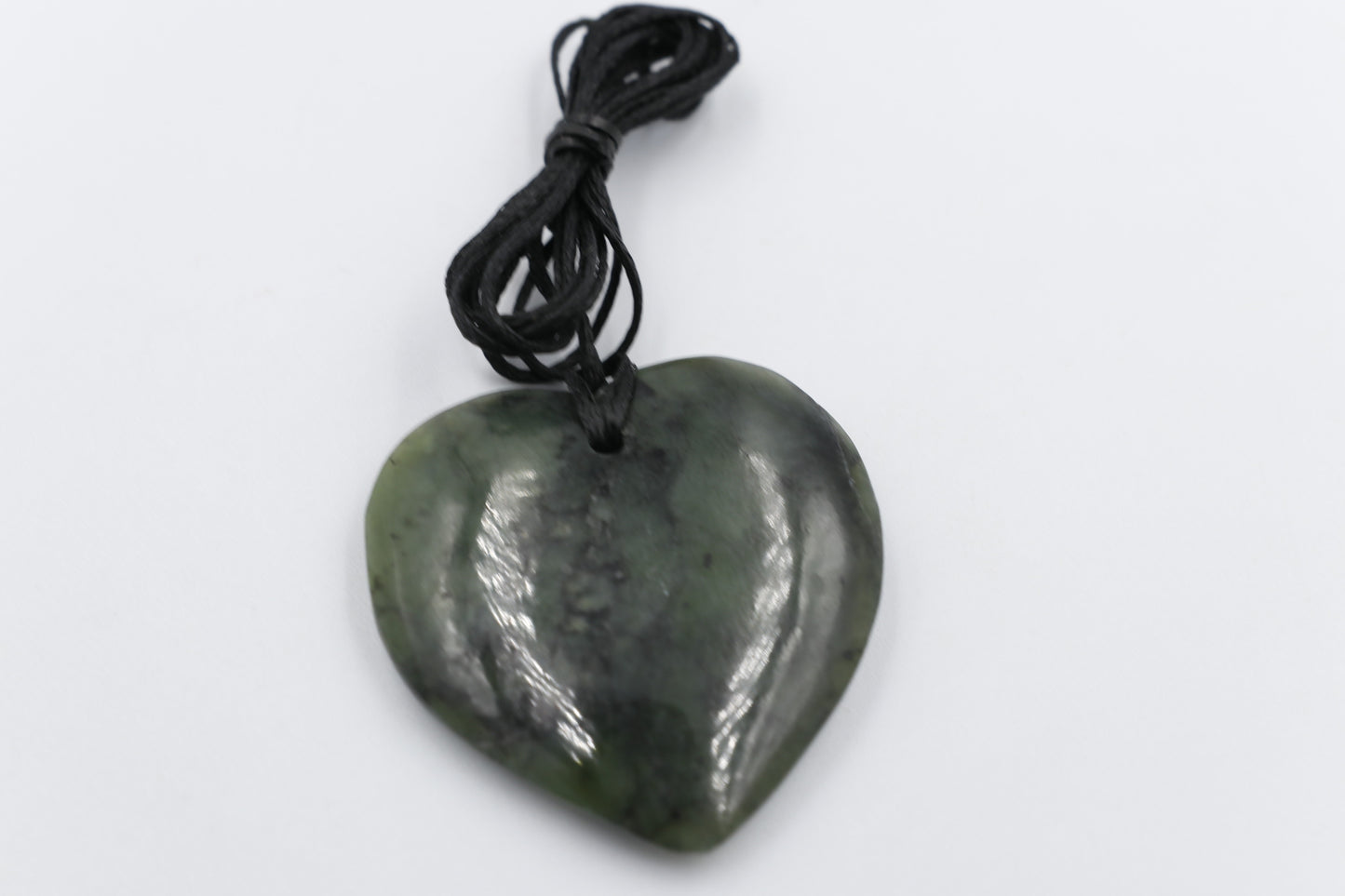 New Zealand Greenstone Heart 40mm HPH40