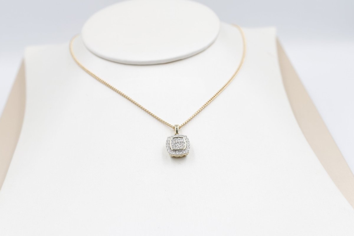 10K Gold Diamond Cluster Pendent 0.40ct