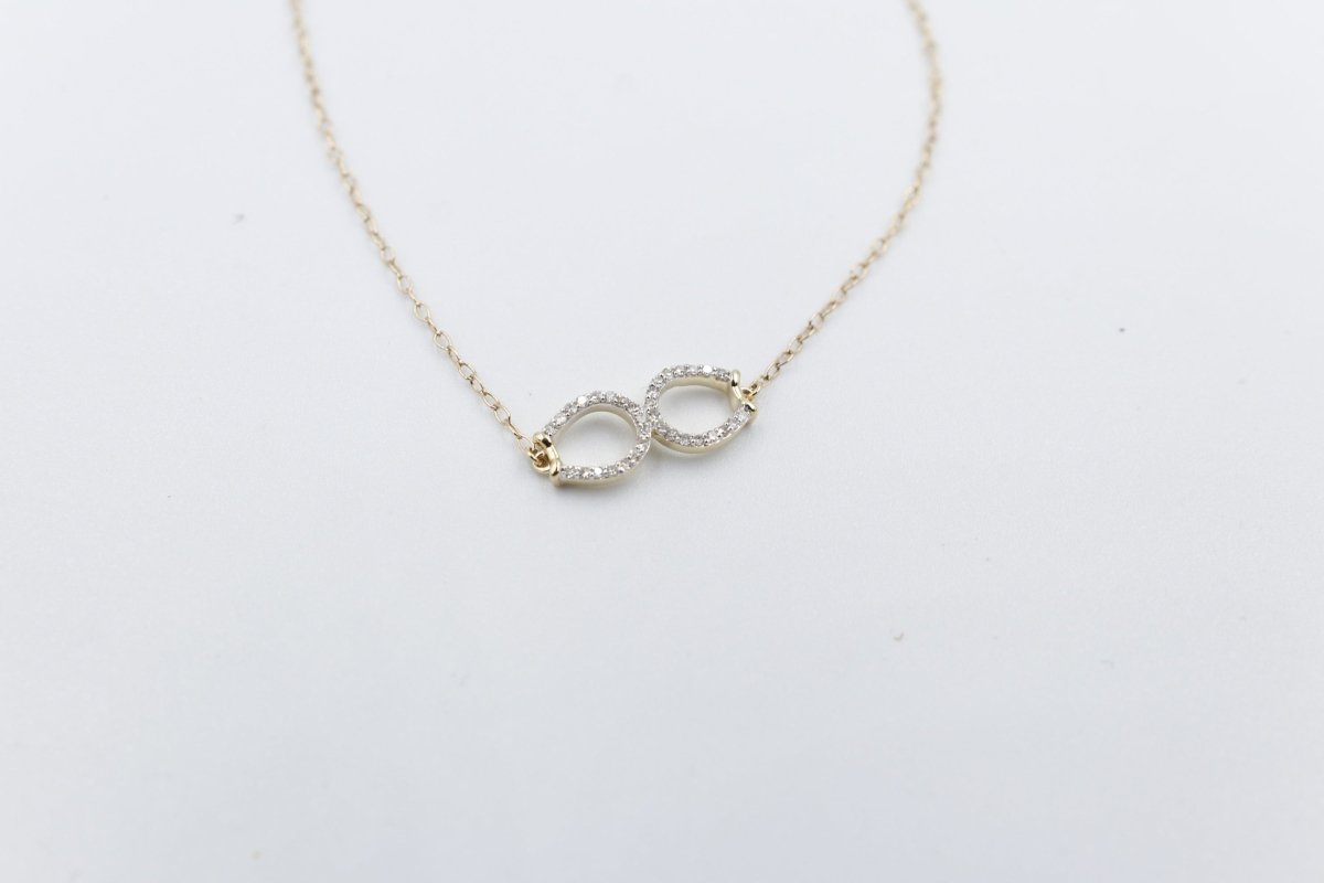 10K Gold Bracelet set with Diamonds