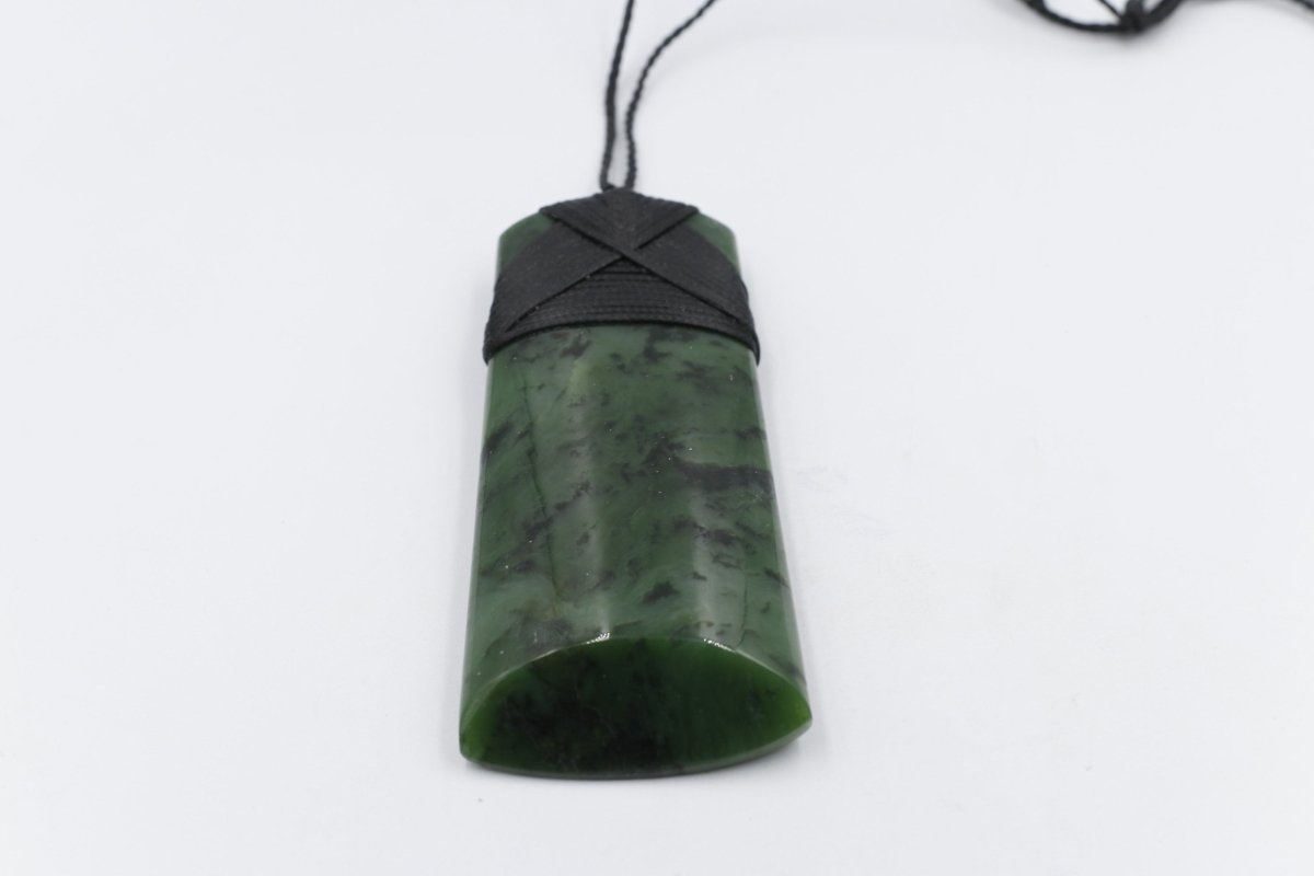 New Zealand Greenstone Polished Toki WGNZJTOV806115