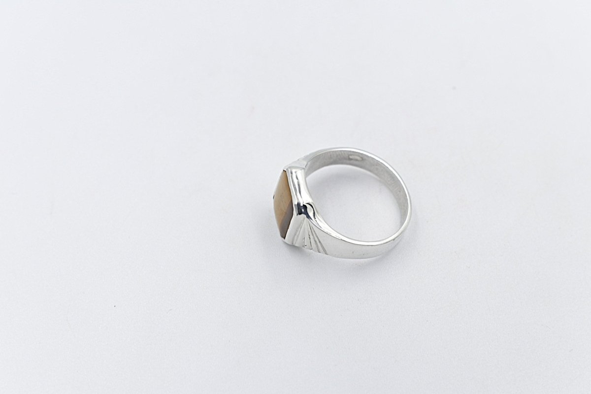 Stg Silver Ring with New Zealand Tigers Eye 155ALXTE