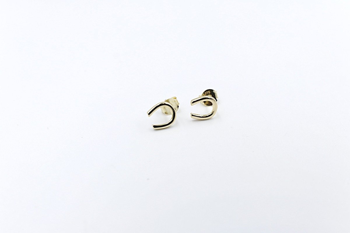 9ct Gold Horseshoe stud Earrings 5ER0747