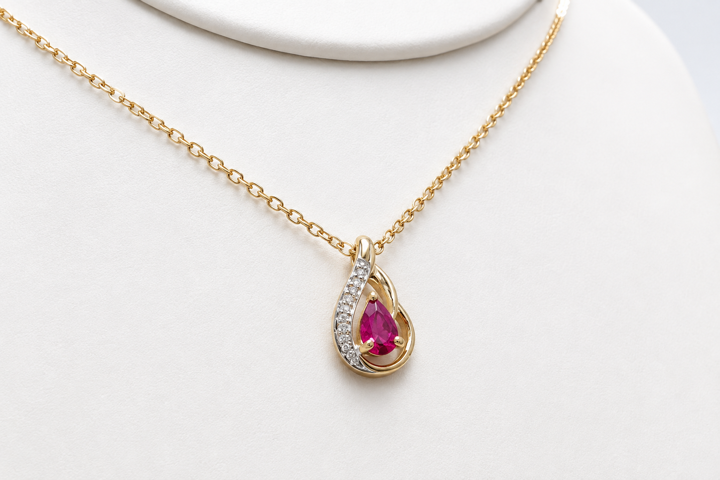 9ct Gold Genuine Ruby And Diamond Pendent 5P01278
