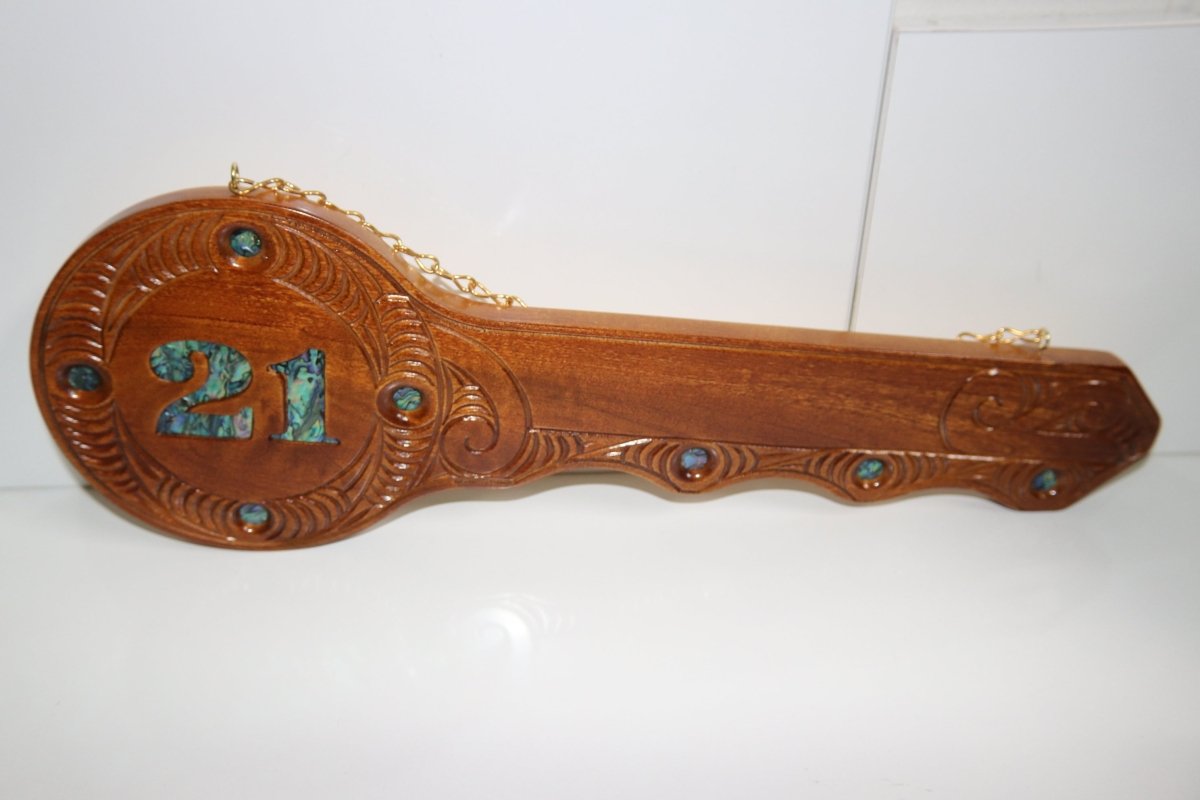 Native Wooden 21st key WM429