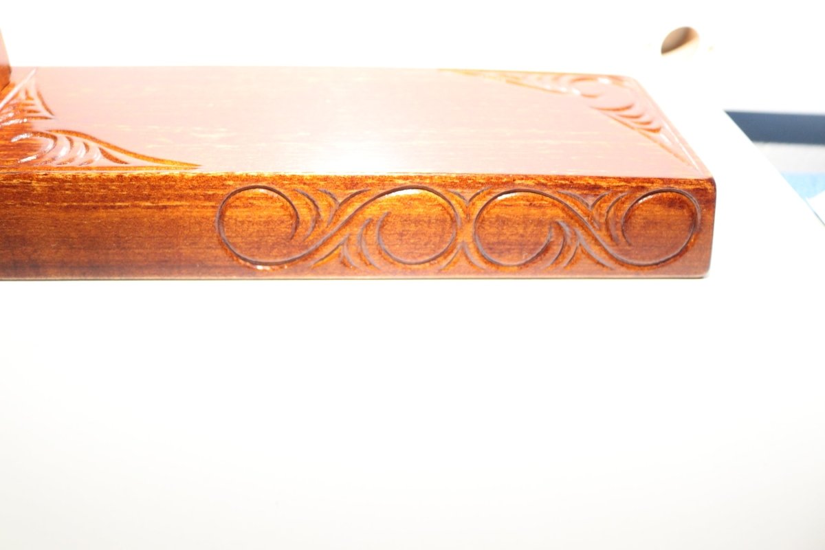 Wooden Taiaha with base and Greenstone Blade