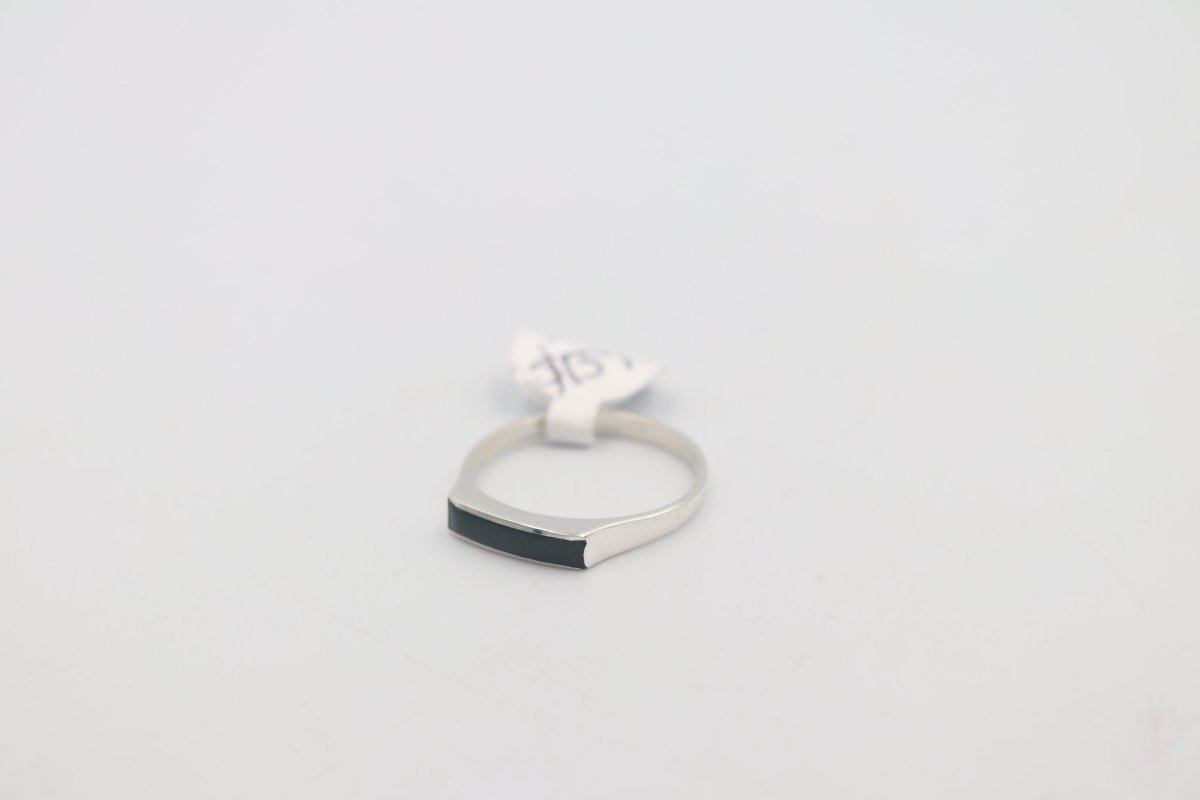 Stg Silver Greenstone set Ring