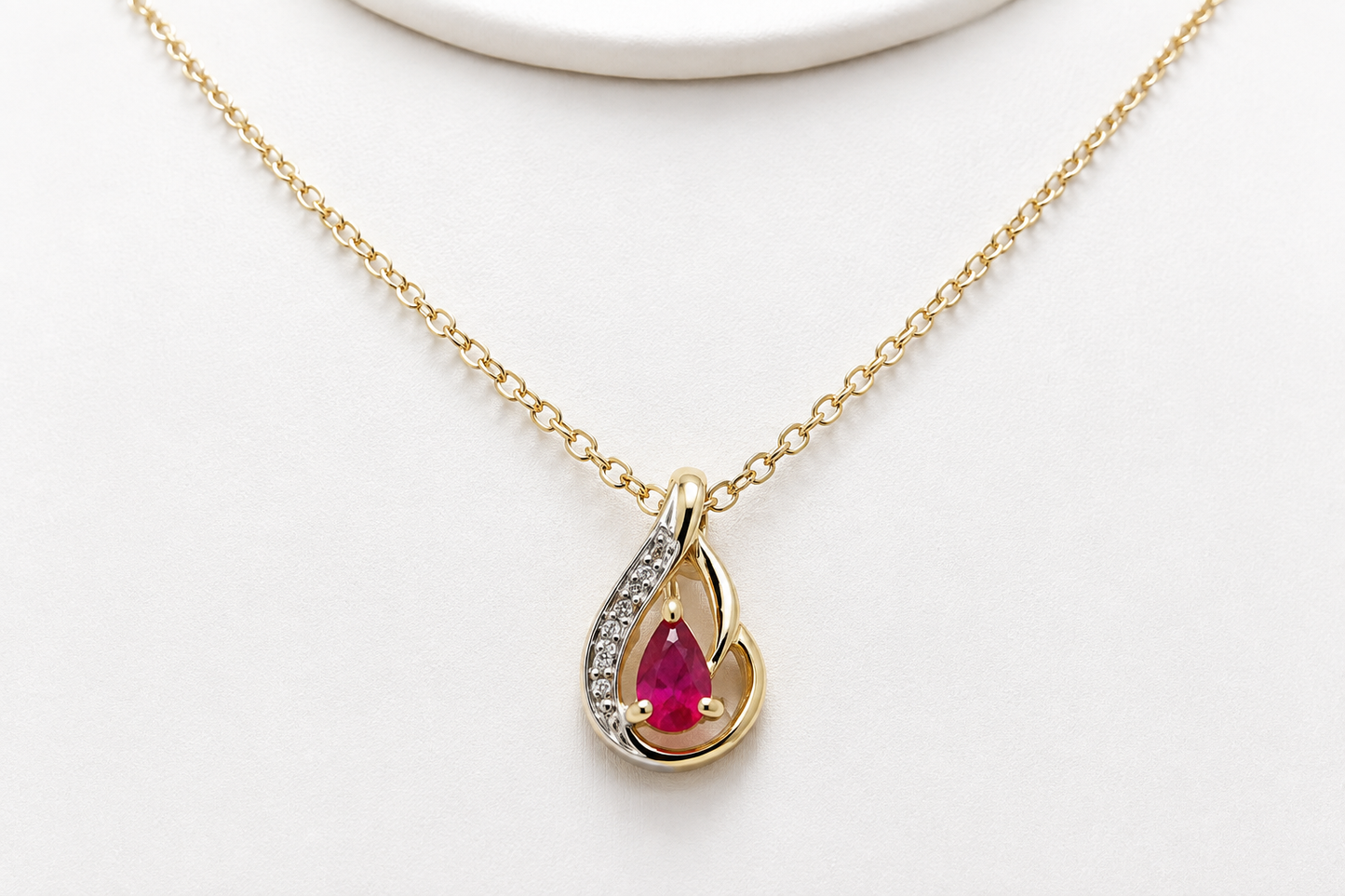 9ct Gold Genuine Ruby And Diamond Pendent 5P01278
