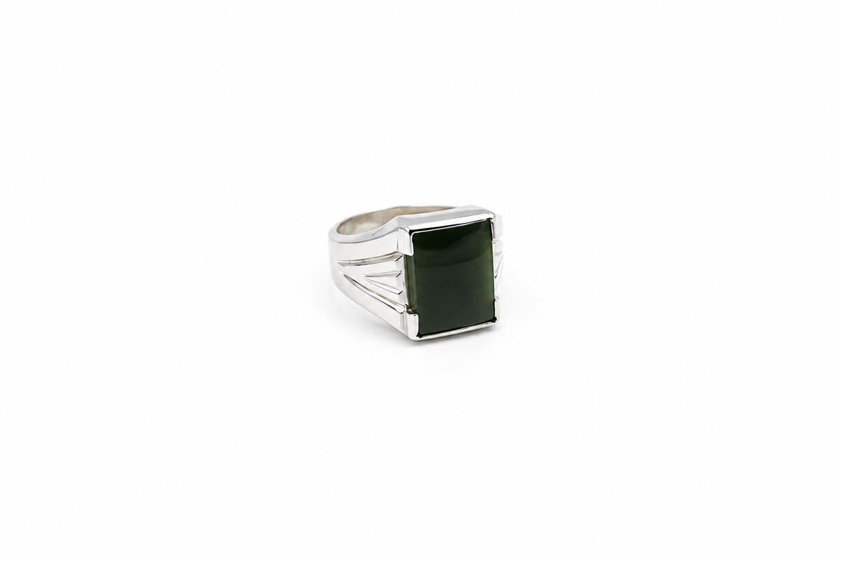 Stg Silver Ring with Greenstone 489ALX