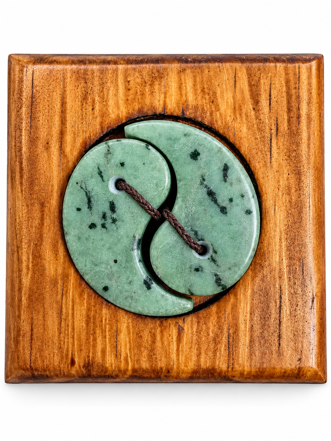 New zealand Raukaraka Greenstone Yin and Yang pendent