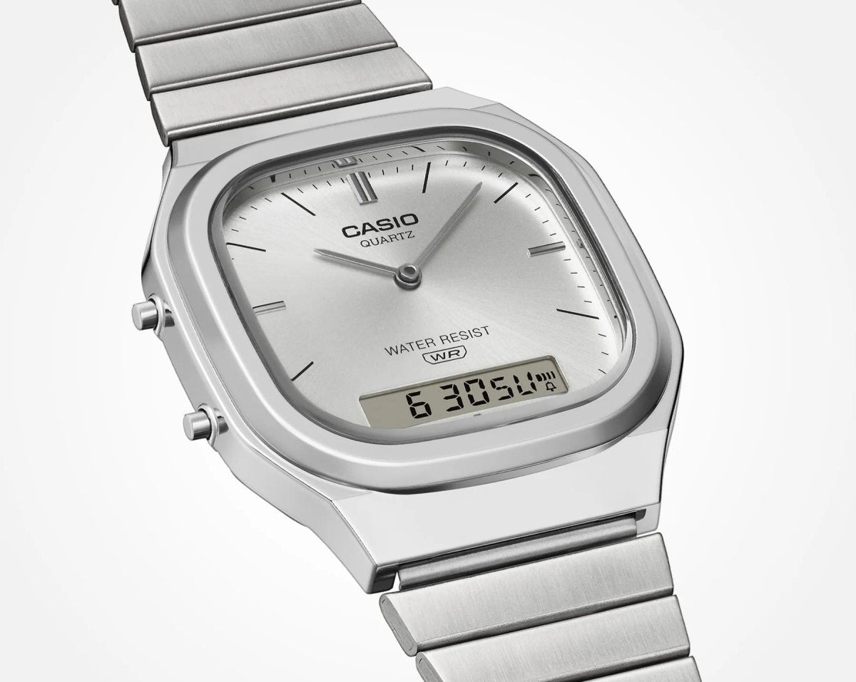 Casio Retro Style Duo AQ240E-7A
