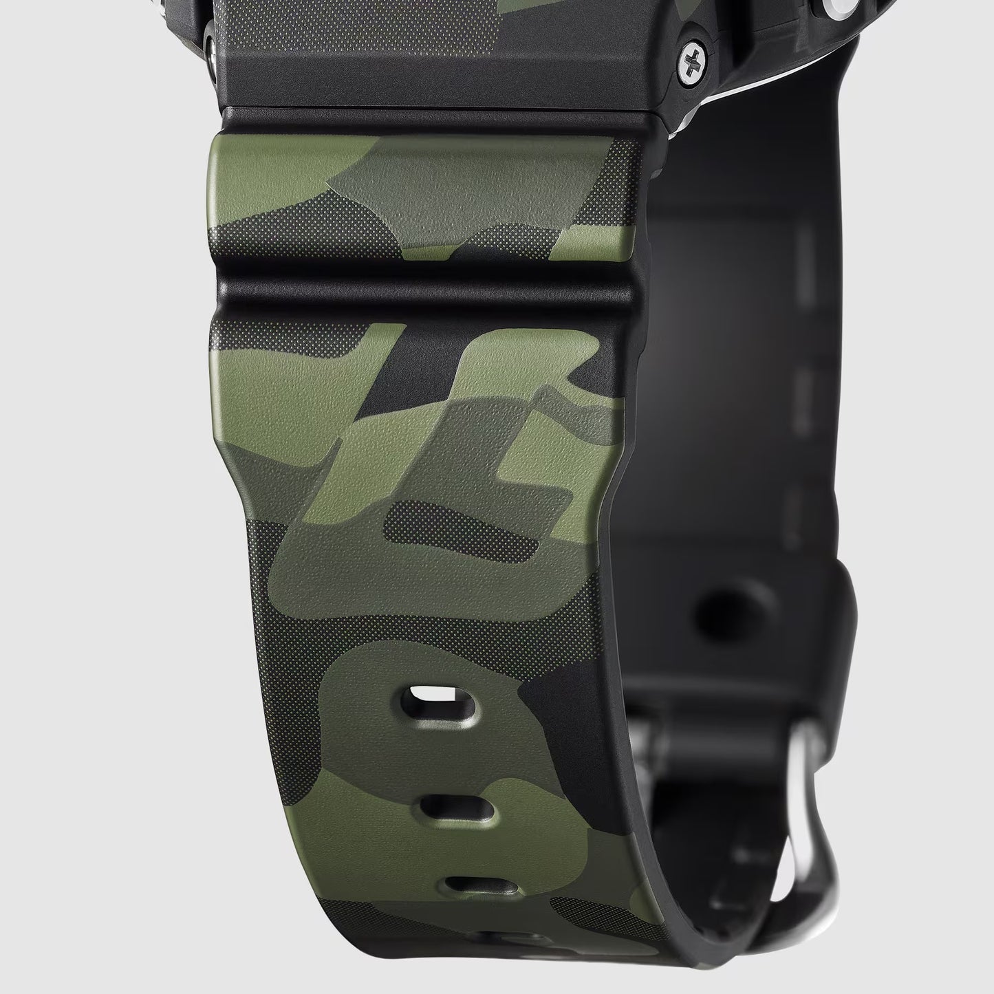 Gshock BOLD CAMO SERIES CAMO AND GOLD DW6900CMG-3
