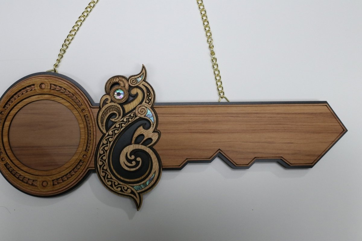 21st Celebration Key Manaia design  1CMA-1