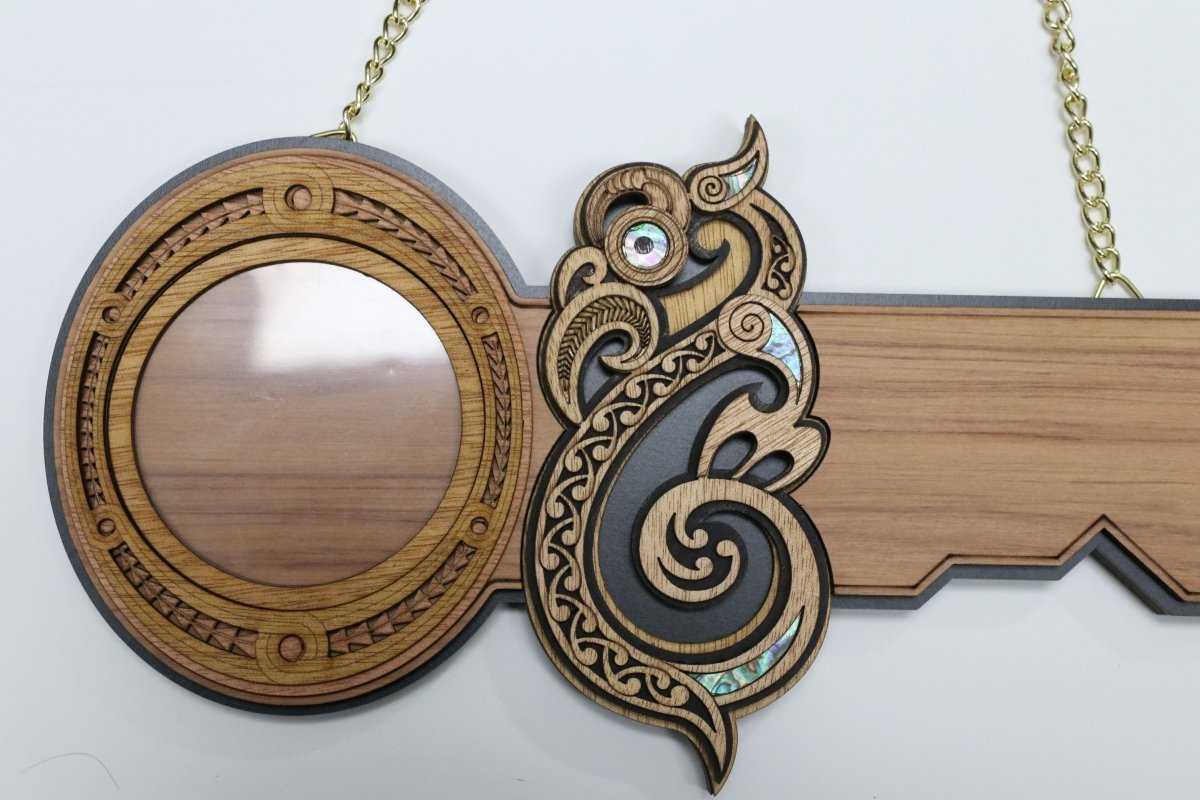 21st Celebration Key Manaia design  1CMA-1