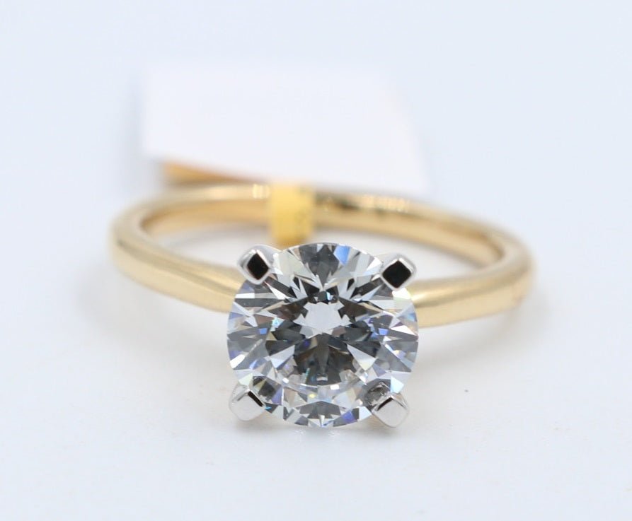 18ct Yellow Gold Lab Grown Certified Solitaire Diamond Ring TDW 2ct