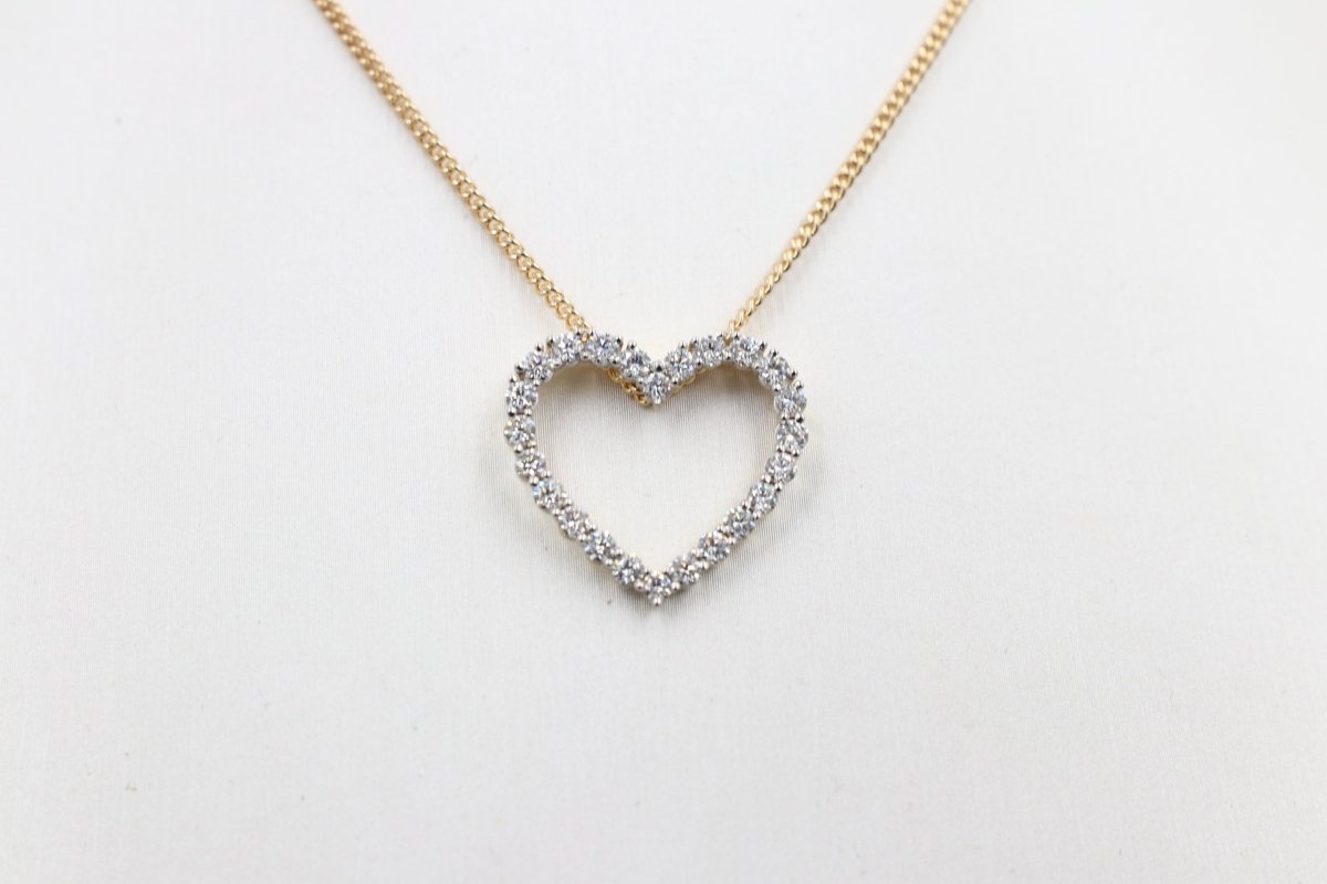 10ct Yellow Gold Lab Grown Diamond  Set Heart 1 carat pendent