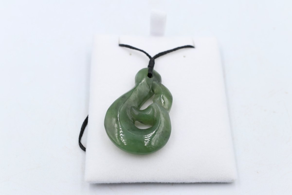 New Zealand Greenstone Fish Hook MJ34