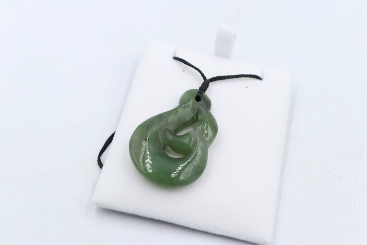 New Zealand Greenstone Fish Hook MJ34
