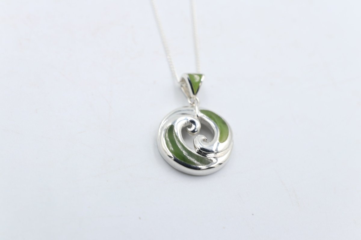 Stg Silver Greenstone Set Pendent MJ41