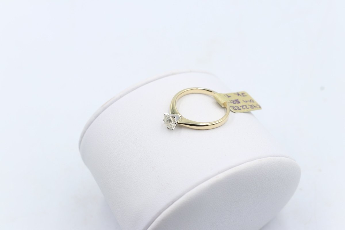 9ct Gold CZ Solitaire Ring SYR2288