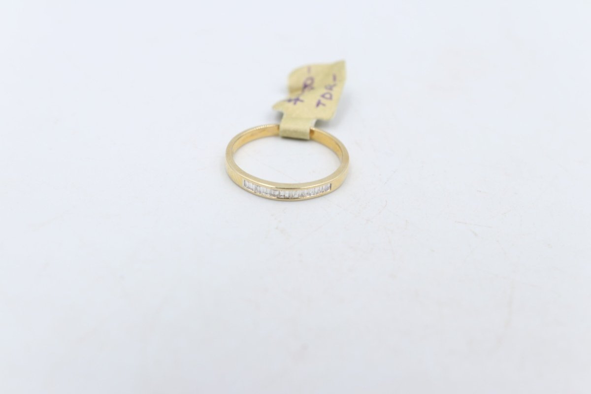 9ct Yellow Gold Baguette Diamond Channel set Ring