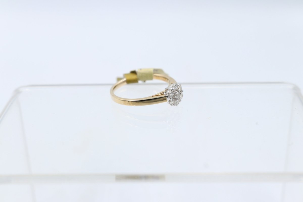 9ct Gold Genuine Diamond Cluster ring TDW 0.35ct SYR3668