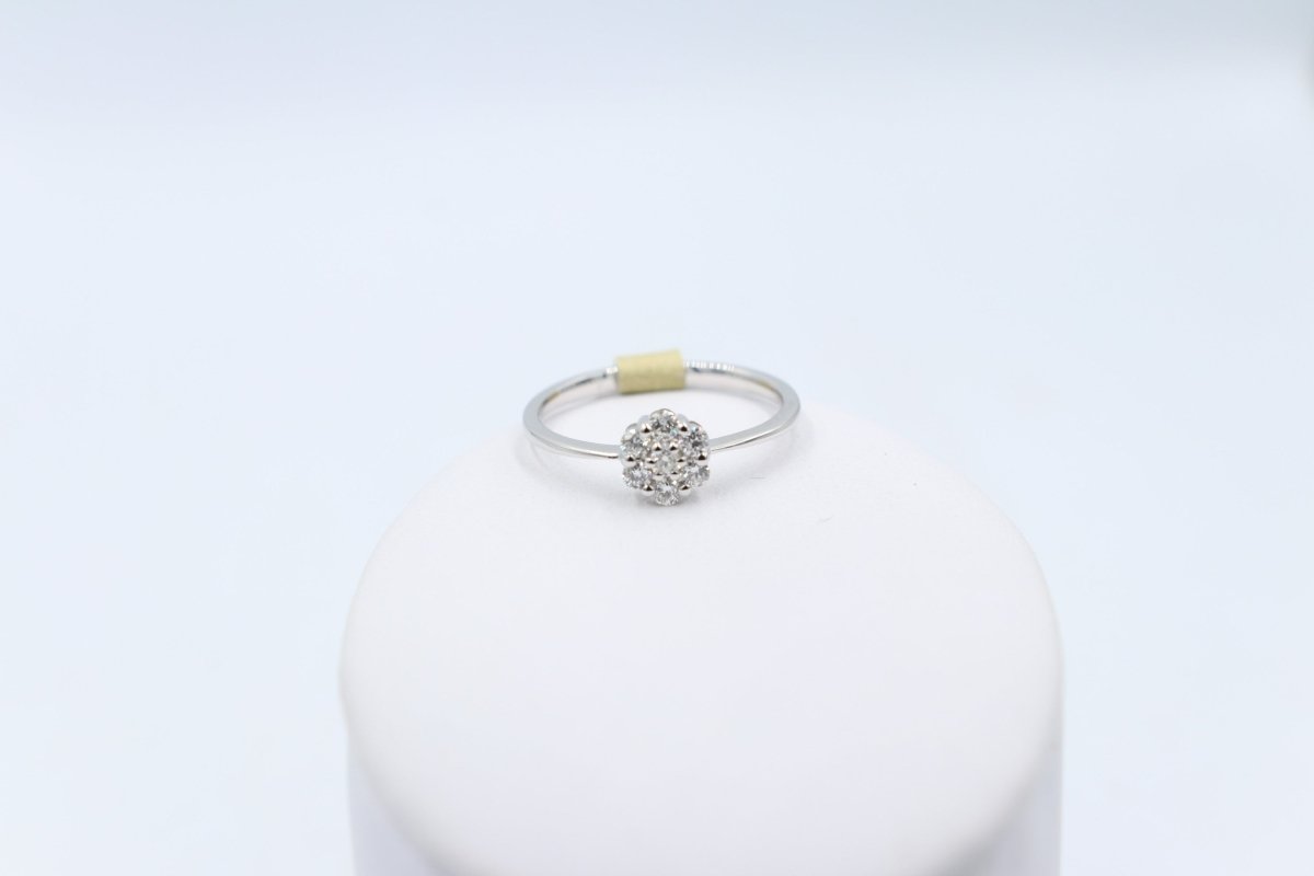 9ct WHITE Gold Diamond Cluster ring TDW 0.25ct SYR7969W
