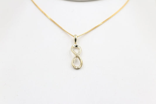 9ct Gold Infinity Pendent SYP3695