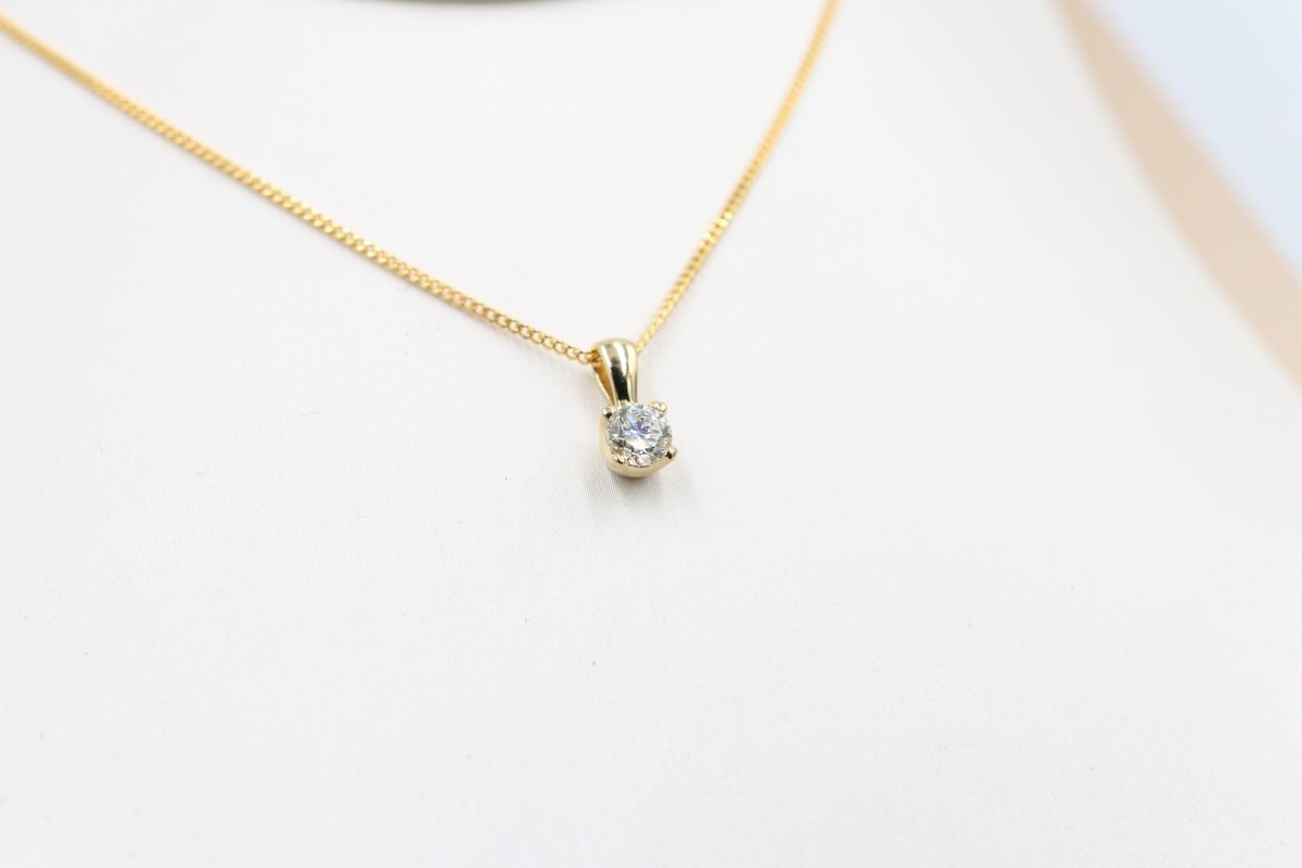 18ct Gold Solitaire half carat Diamond pendent SYP1792