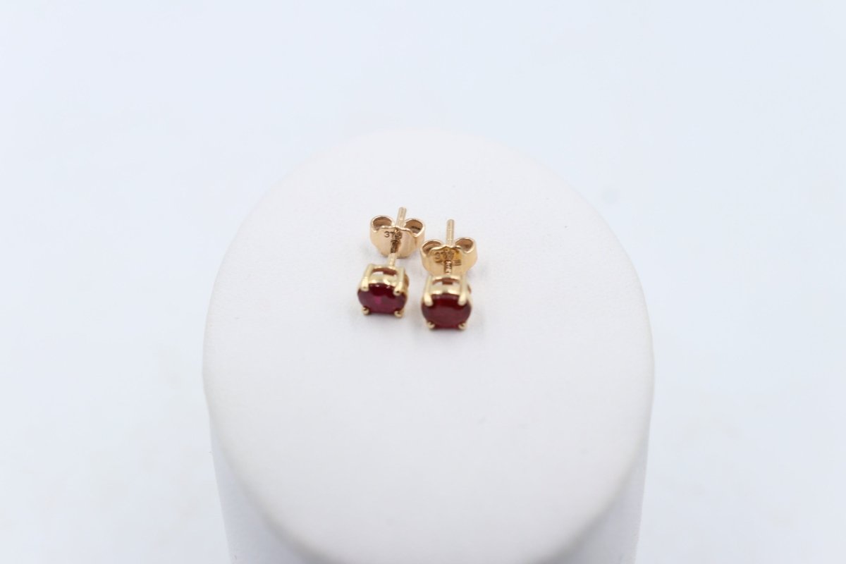 9ct Gold Genuine Ruby Stud Earrings SERUBY