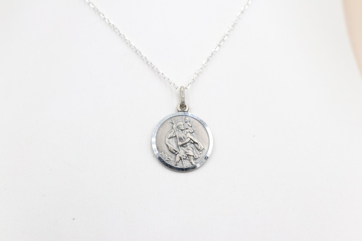 Solid Stg silver Saint Christopher Pendent UA18