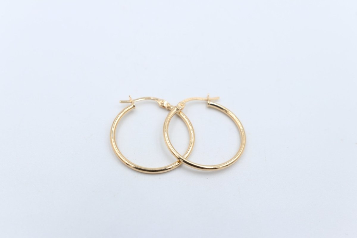 9ct Gold rounded Plain 1.5mm tube  Hoop 200BC527/99