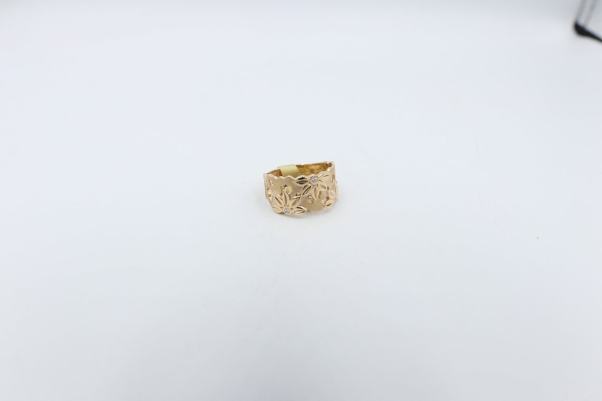 9ct Gold Solid Ring with Diamonds 11.32mm wide J3696