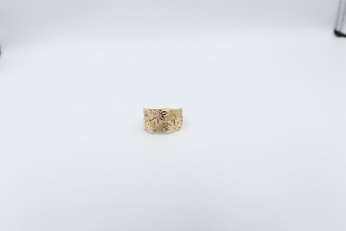 9ct Gold Solid Ring with Diamonds 11.32mm wide J3696