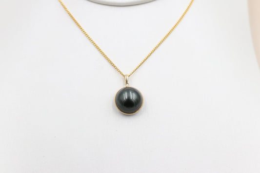 18ct Gold set Tahitian mabe pearl Pendent 10-11mm
