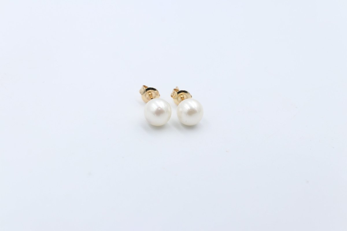 9ct Gold set South sea Pearl Studs 8-8.5mm