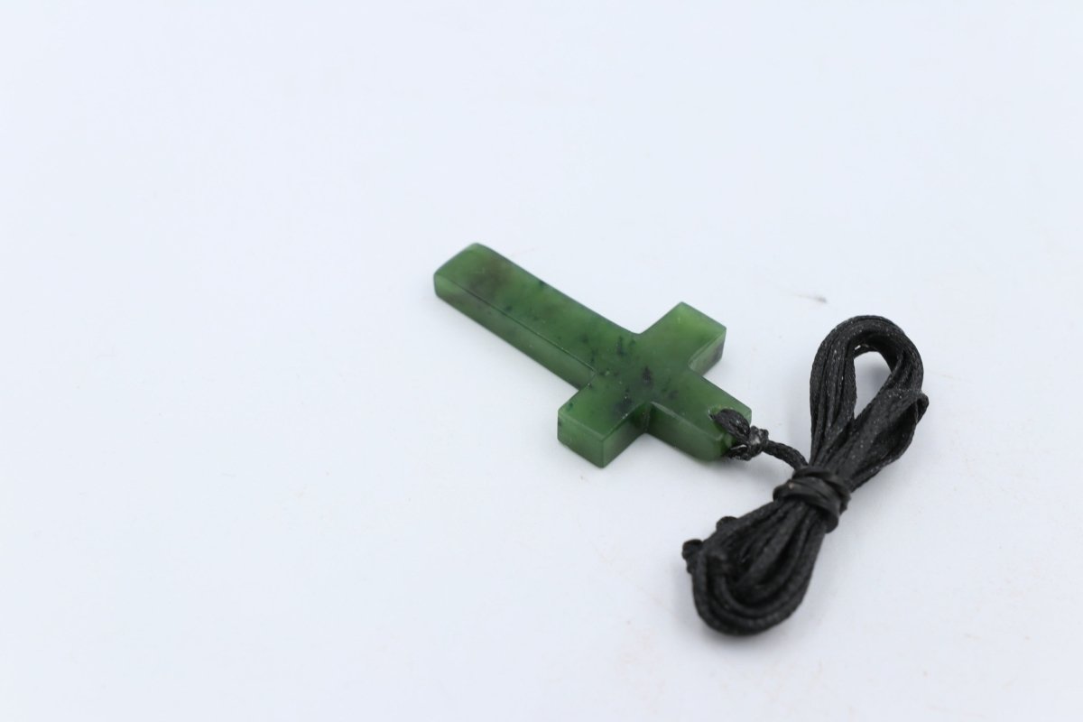 New Zealand Greenstone Cross