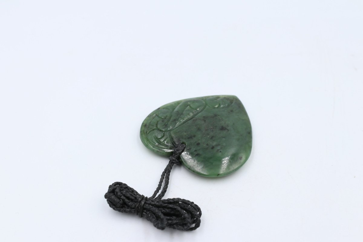 New zealand Greenstone Heart With Engraving