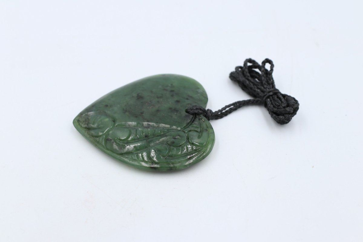 New zealand Greenstone Heart With Engraving