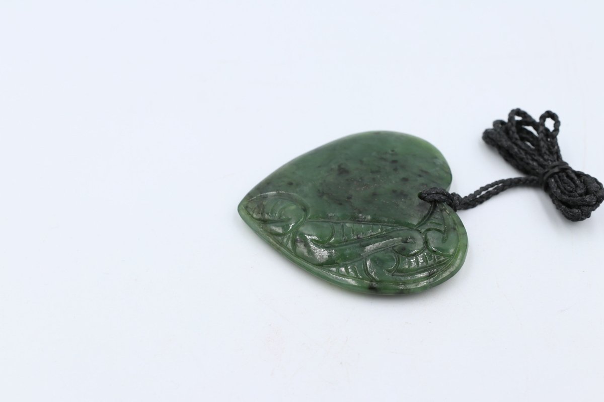 New zealand Greenstone Heart With Engraving