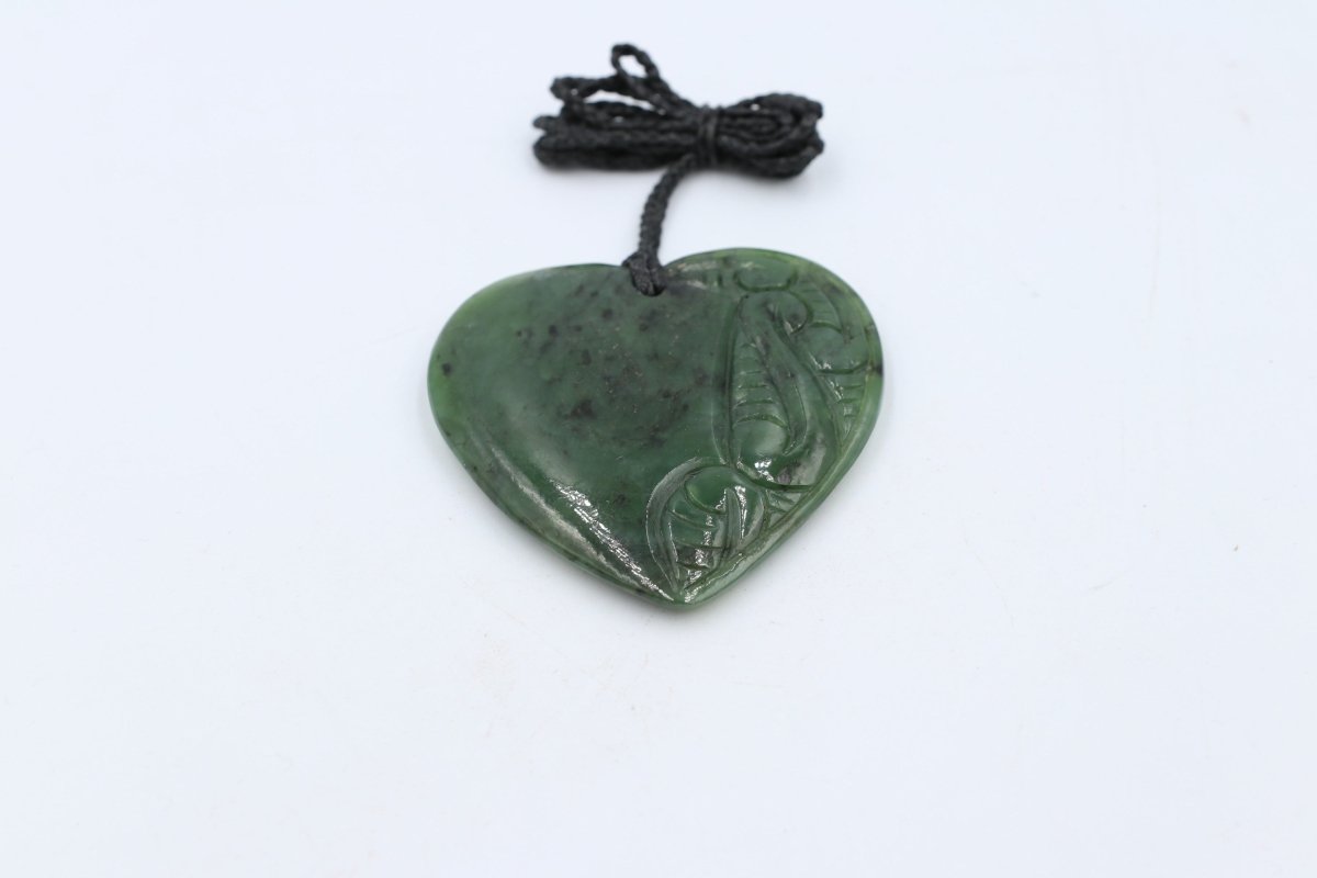 New zealand Greenstone Heart With Engraving