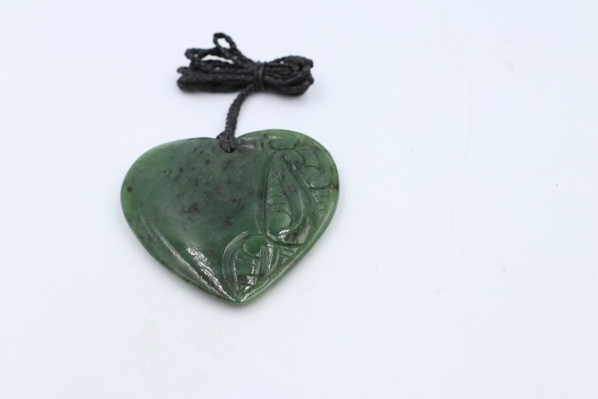 New zealand Greenstone Heart With Engraving