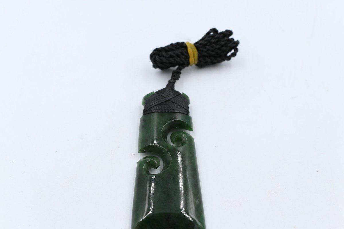 New Zealand Greenstone Toki Koru HPFF75K