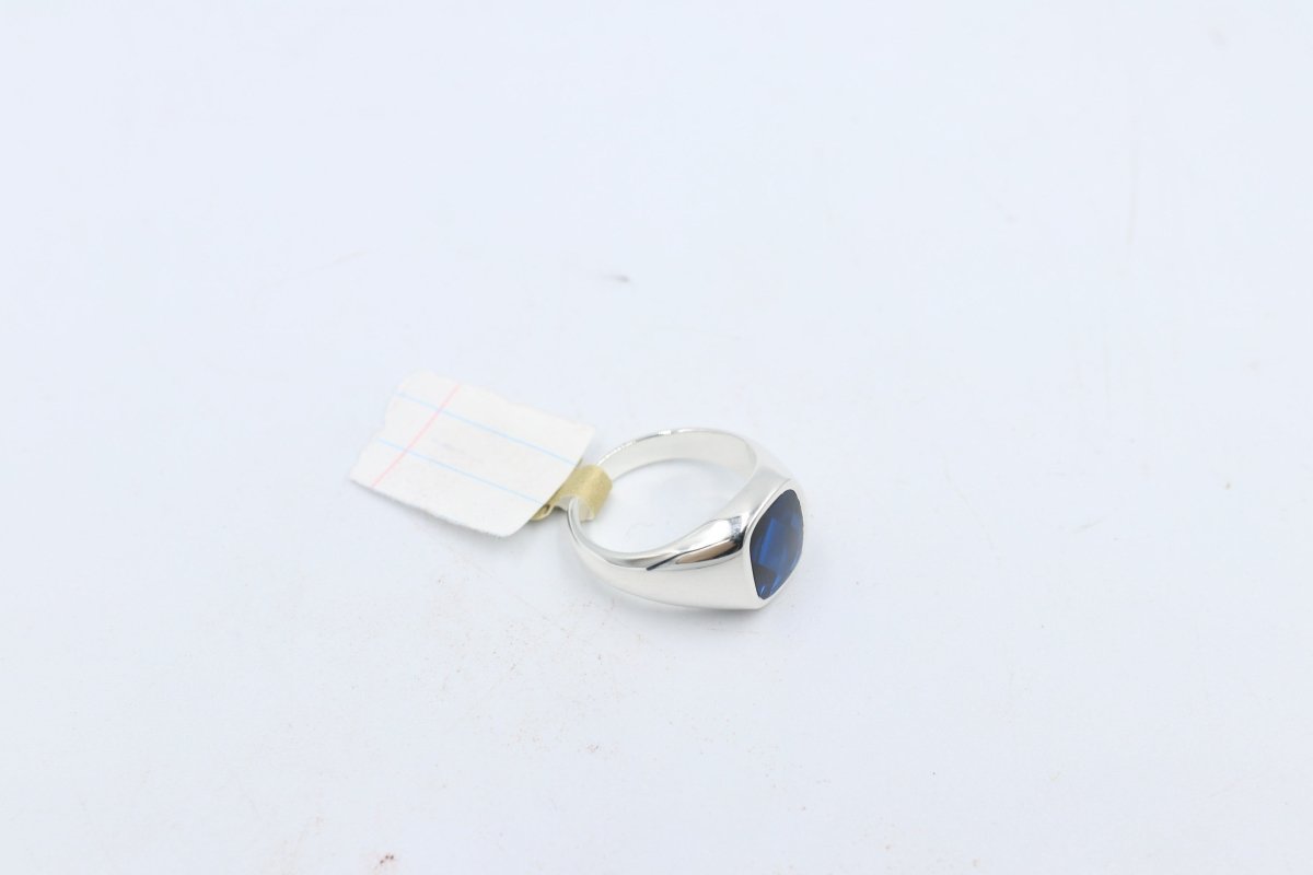 Stg Silver Mens Ring with Cushion Syn Blue Spinal