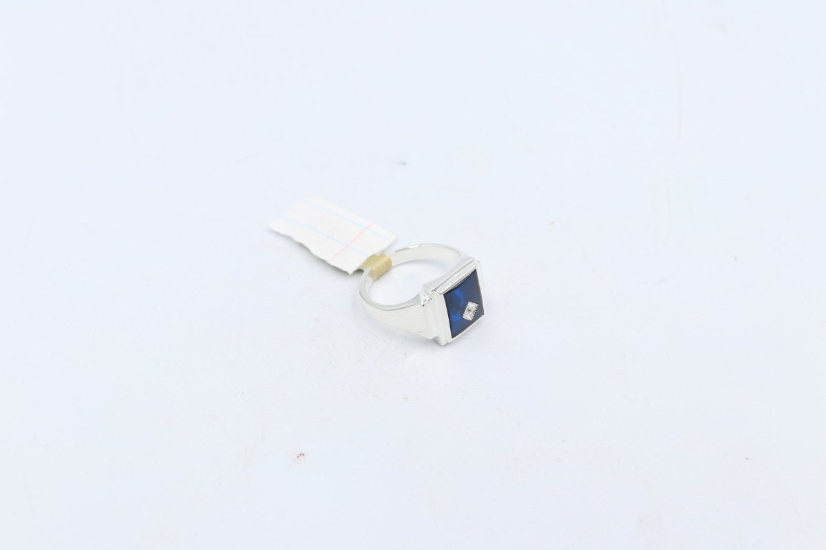 Stg Silver Mens Ring with Syn Blue Spinal