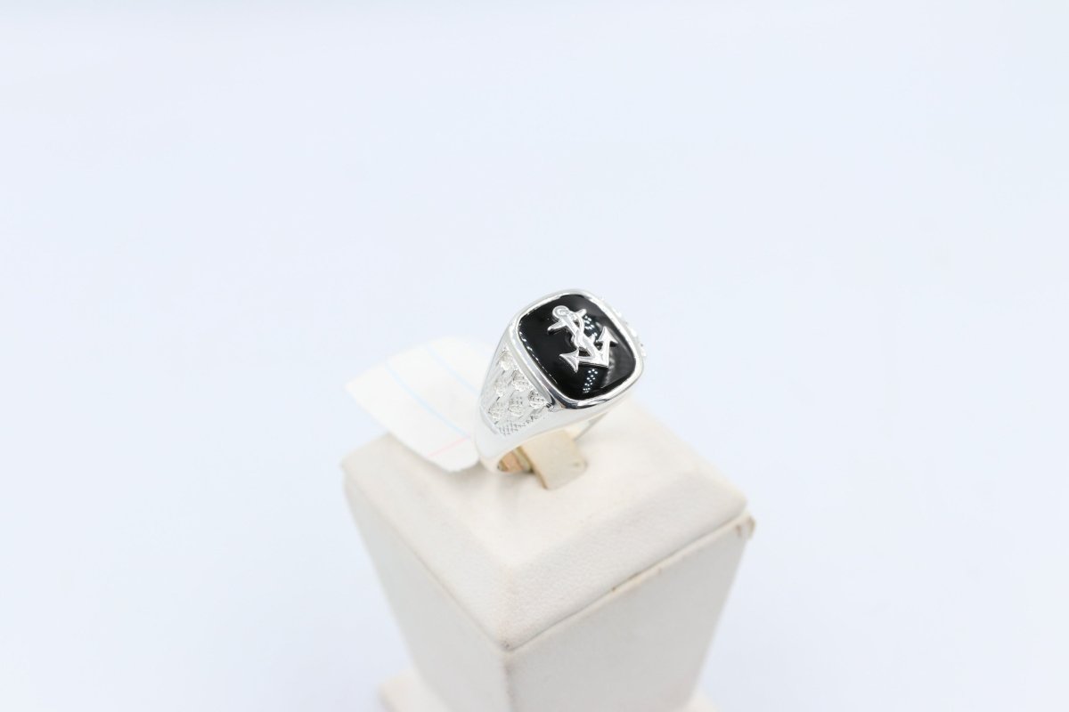 Stg Silver Mens Ring with Black Onyx  & silver Anchor