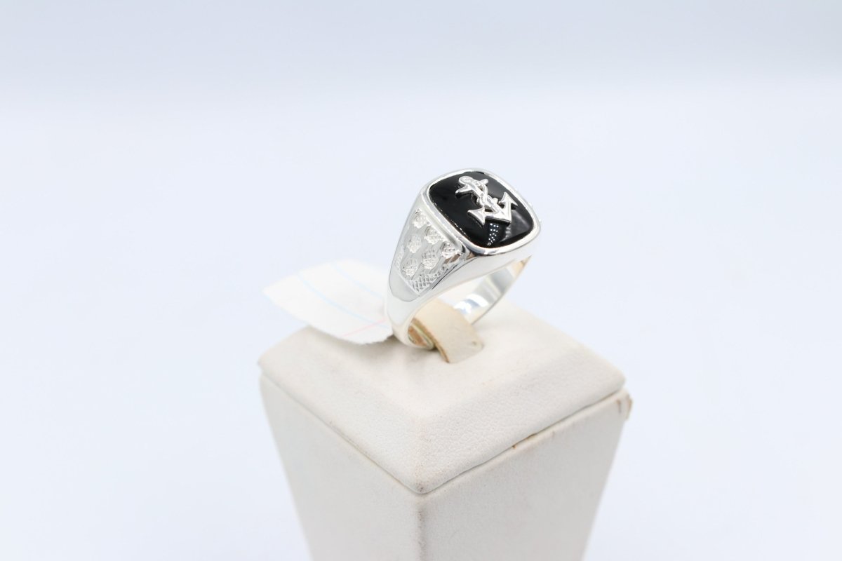 Stg Silver Mens Ring with Black Onyx  & silver Anchor